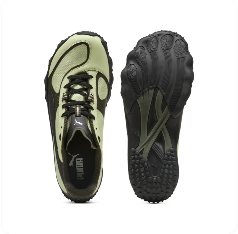 Puma Pale Green and Black Low-Top Sneakers with Sculpted Soles